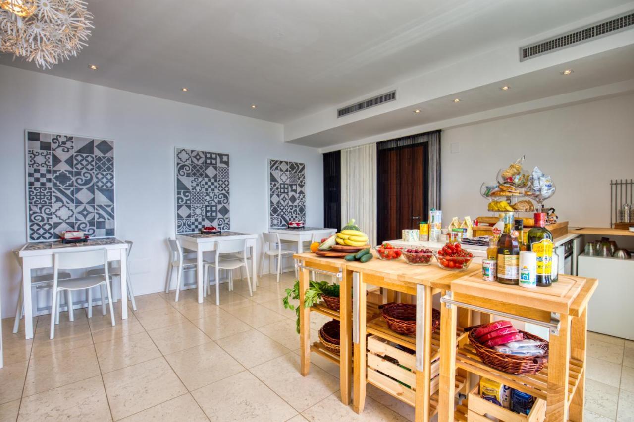 Bed and Breakfast Residenze Longhi Васто Экстерьер фото